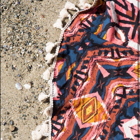 Billabong 🌴 Sunny Beach Blanket - Picture 5 of 6